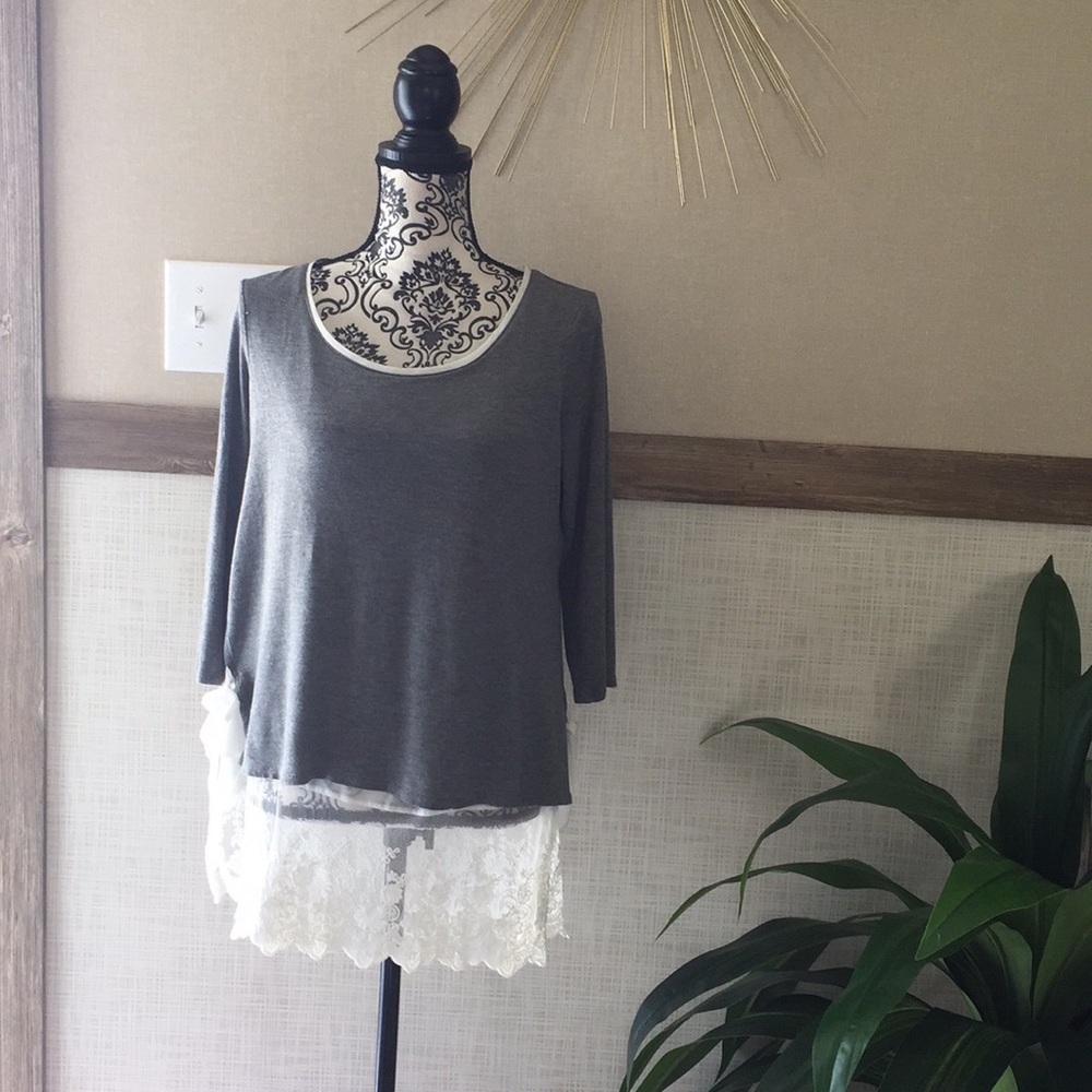 LC Lauren Conrad Lace Trim Tie Sides Tunic - Picture 4 of 7